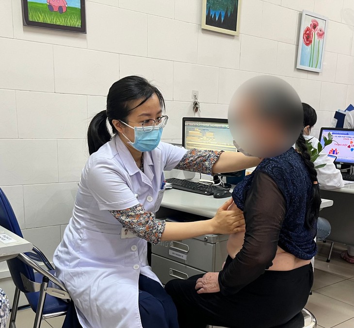 Mặc áo ngực có gây ung thư vú? - Ảnh 1. Mặc áo ngực có gây ung thư vú? - Ảnh 1.