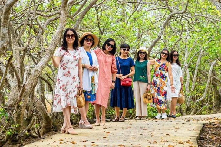 Về hưu, hãy làm việc 7 đơn giản sau để sống lâu, vui khỏe - Ảnh 1.