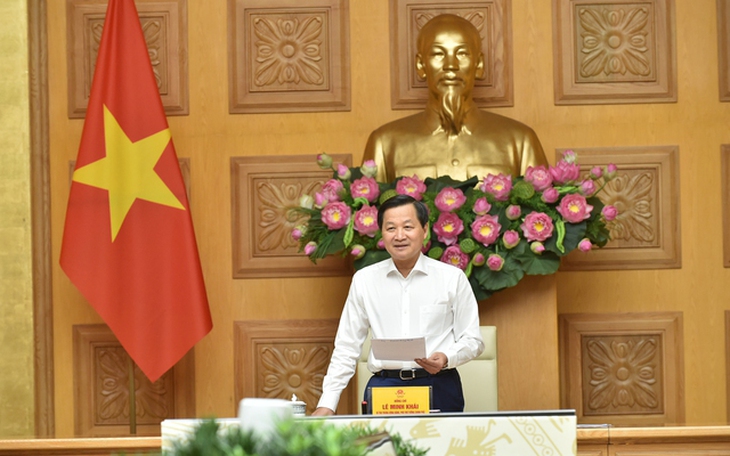 "Triển khai các giải pháp để bảo đảm nguồn cung và hệ thống kinh doanh xăng dầu vận hành ổn định"