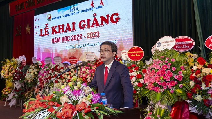Gần 1.000 tân sinh viên Học viện Y Dược học cổ truyền bước vào khoá học để trở thành thầy thuốc - Ảnh 1. Gần 1.000 tân sinh viên Học viện Y Dược học cổ truyền bước vào khoá học để trở thành thầy thuốc - Ảnh 1.