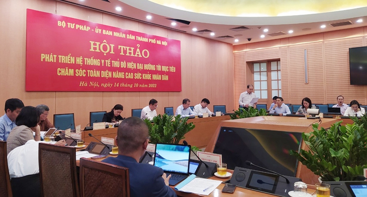 Xây dựng y tế Thủ đô phát triển, hướng tới mục tiêu chăm sóc toàn diện, nâng cao sức khỏe nhân dân - Ảnh 2.