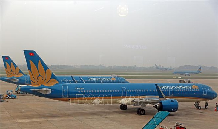 Hoãn, hủy nhiều chuyến bay do ảnh hưởng của cơn bão số 5 - Ảnh 1. Hoãn, hủy nhiều chuyến bay do ảnh hưởng của cơn bão số 5 - Ảnh 1.