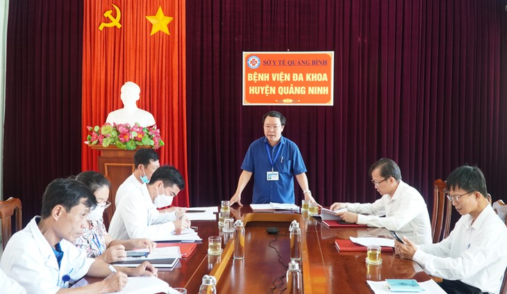 Ngành Y tế Quảng Bình "đi trước một bước", đảm bảo an toàn sức khỏe cho người dân trong mùa mưa lũ - Ảnh 2.