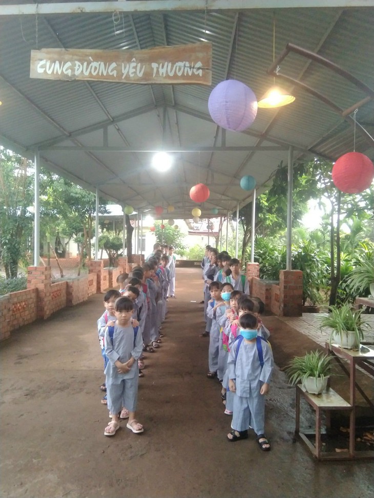 Điểm tựa cho những thân phận bất hạnh - Ảnh 5. Điểm tựa cho những thân phận bất hạnh - Ảnh 5.
