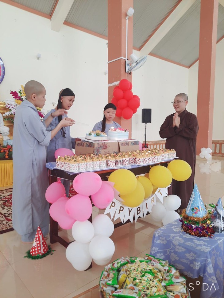 Điểm tựa cho những thân phận bất hạnh - Ảnh 6. Điểm tựa cho những thân phận bất hạnh - Ảnh 6.