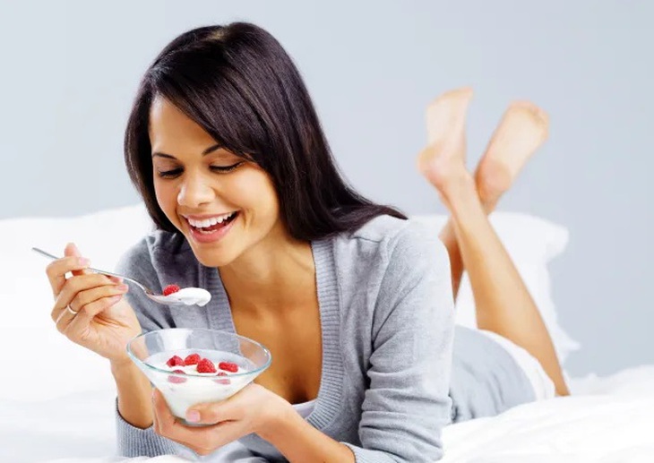 Điều gì xảy ra với cơ thể khi bạn ăn sau 7h tối mỗi ngày? - Ảnh 3. Điều gì xảy ra với cơ thể khi bạn ăn sau 7h tối mỗi ngày? - Ảnh 3.