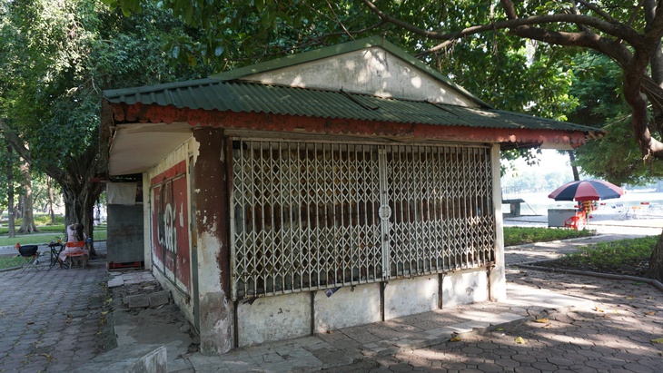 Hiện trạng những công viên lớn ở Hà Nội trước ngày được cải tạo - Ảnh 32.