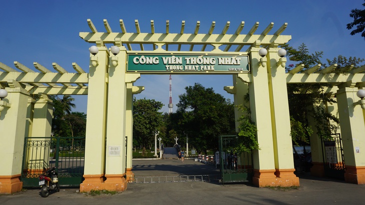 Hiện trạng những công viên lớn ở Hà Nội trước ngày được cải tạo - Ảnh 24.