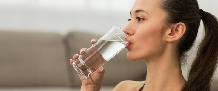 Nước khoáng kiềm thiên nhiên, món quà quý giá cho hệ tiêu hoá khoẻ mạnh - Ảnh 1.