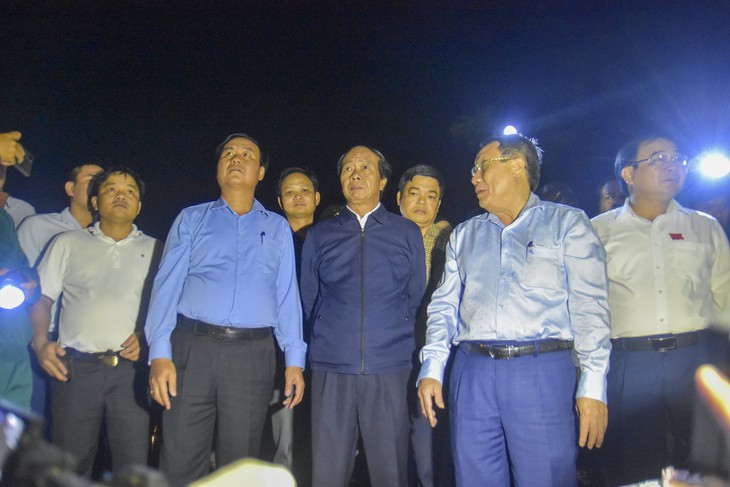 Phó Thủ tướng Lê Văn Thành kiểm tra công tác khắc phục thiệt hại do mưa lũ tại Quảng Trị - Ảnh 1. Phó Thủ tướng Lê Văn Thành kiểm tra công tác khắc phục thiệt hại do mưa lũ tại Quảng Trị - Ảnh 1.