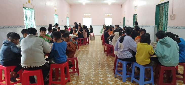 Điều kỳ diệu từ mái ấm của những nữ tu - Ảnh 5. Điều kỳ diệu từ mái ấm của những nữ tu - Ảnh 5.