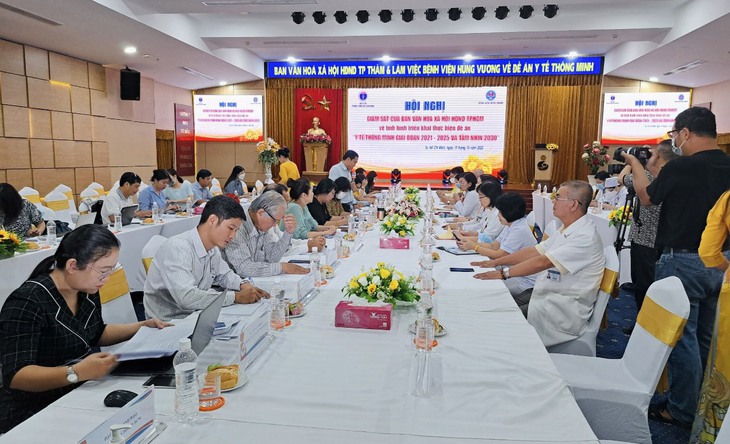Bệnh viện gặp nhiều khó khăn khi thực hiện đề án “Y tế thông minh” - Ảnh 2. Bệnh viện gặp nhiều khó khăn khi thực hiện đề án “Y tế thông minh” - Ảnh 2.
