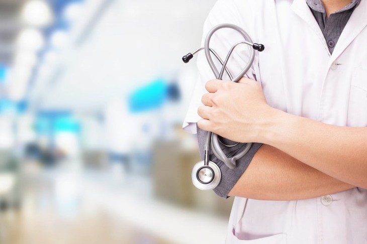 Hãy gặp các bác sĩ chuyên khoa để được hướng dẫn, khám và tư vấn khi gặp trục trặc về vấn đề này.
