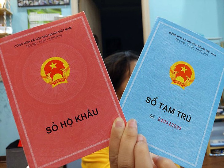 Hà Nội: Nghiên cứu bỏ căn cước công dân, sổ hộ khẩu giấy trong các thủ tục hành chính - Ảnh 2.