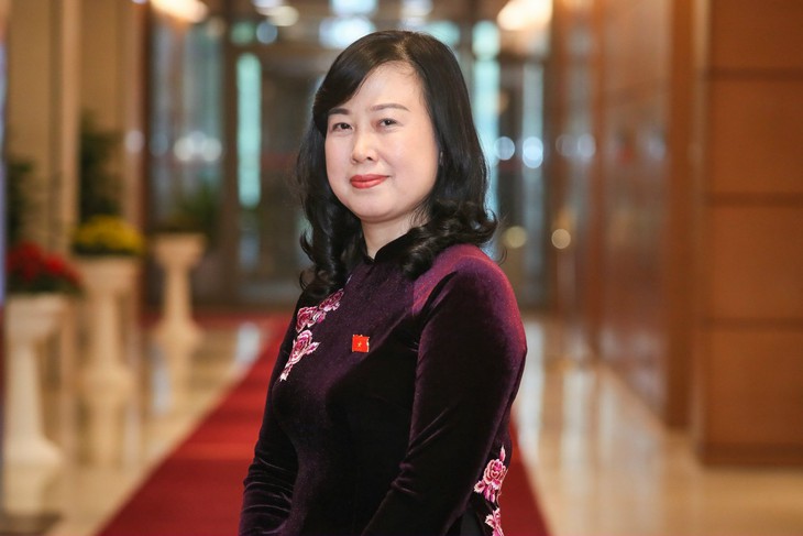 Bộ trưởng Bộ Y tế Đào Hồng Lan: 'Thời gian qua, ngành Y tế không đơn độc' - Ảnh 3.