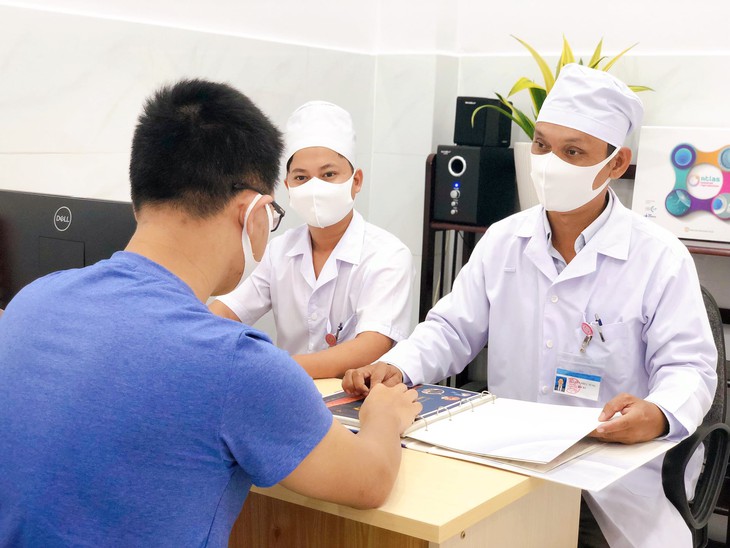 Không thể sinh con khi mắc hội chứng khiến nam giới không có tinh trùng - Ảnh 4. Không thể sinh con khi mắc hội chứng khiến nam giới không có tinh trùng - Ảnh 4.