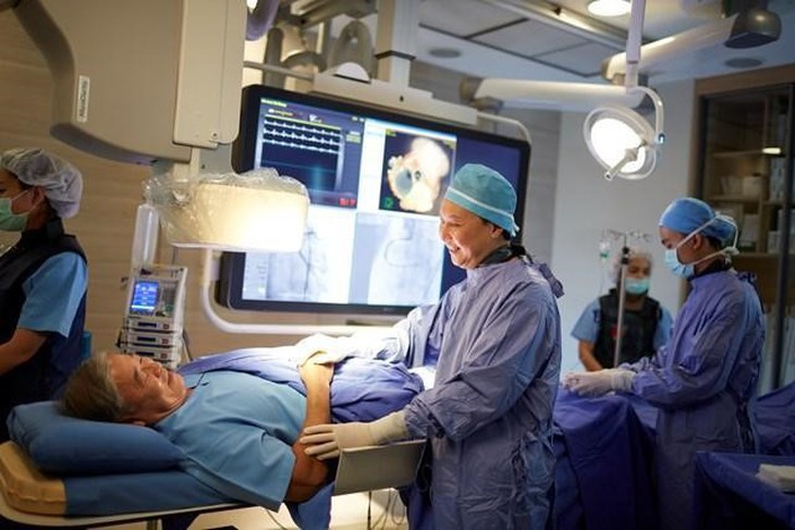 Giáo sư bệnh viện quốc tế lưu ý "bí kíp" phòng bệnh tim mạch - Ảnh 1. Giáo sư bệnh viện quốc tế lưu ý "bí kíp" phòng bệnh tim mạch - Ảnh 1.