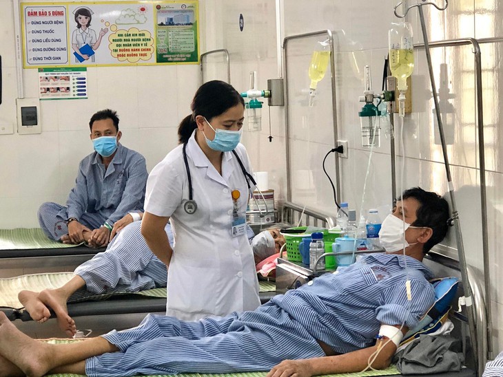 Sau điều trị lao, ho kéo dài không dứt, bệnh nhân đi khám phát hiện mắc căn bệnh cực nguy hiểm - Ảnh 2. Sau điều trị lao, ho kéo dài không dứt, bệnh nhân đi khám phát hiện mắc căn bệnh cực nguy hiểm - Ảnh 2.