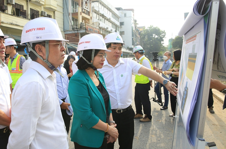 Hà Nội bồi thường cho người dân ảnh hưởng bởi đường sắt Nhổn – Ga Hà Nội thế nào? - Ảnh 1. Hà Nội bồi thường cho người dân ảnh hưởng bởi đường sắt Nhổn – Ga Hà Nội thế nào? - Ảnh 1.