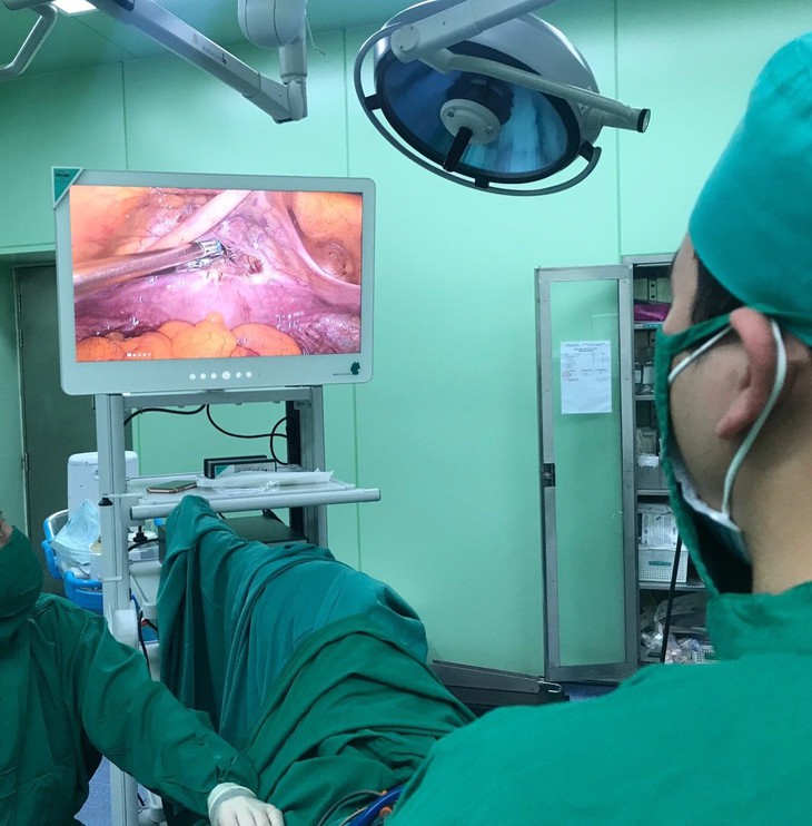 Phẫu thuật nội soi điều trị 6 mặt bệnh sàn chậu trở thường quy tại Bệnh viện đa khoa TP Vinh - Ảnh 3. Phẫu thuật nội soi điều trị 6 mặt bệnh sàn chậu trở thường quy tại Bệnh viện đa khoa TP Vinh - Ảnh 3.