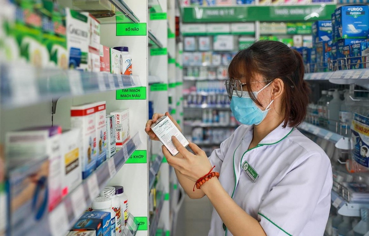 Bác sĩ học 6 năm, đi thực hành 18 tháng nhận lương chưa đến 4 triệu đồng/tháng - Ảnh 3. Bác sĩ học 6 năm, đi thực hành 18 tháng nhận lương chưa đến 4 triệu đồng/tháng - Ảnh 3.