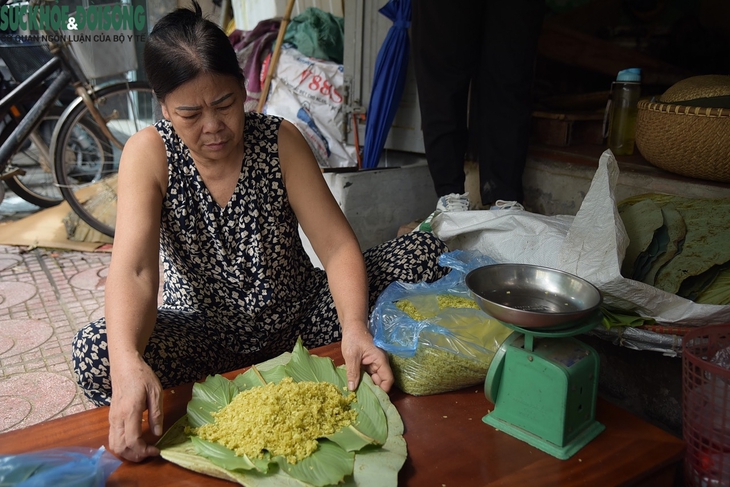 Làng Mễ Trì rực lửa, tiếng chày rộn vang vào vụ cốm mới - Ảnh 9.