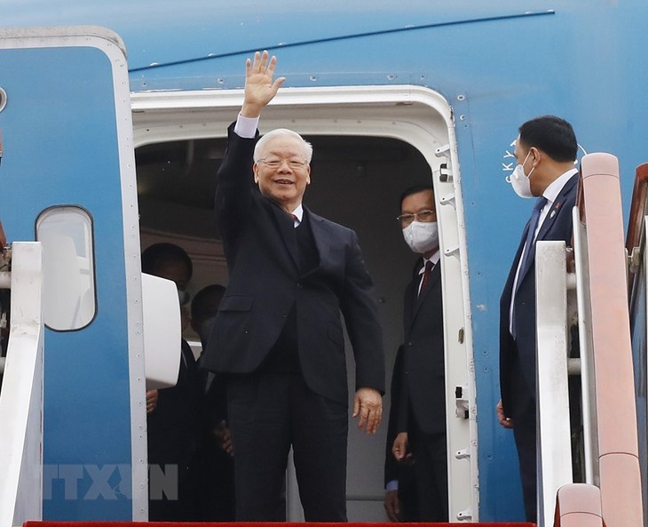 Hình ảnh Tổng Bí thư Nguyễn Phú Trọng đến sân bay quốc tế Bắc Kinh - Ảnh 1. Hình ảnh Tổng Bí thư Nguyễn Phú Trọng đến sân bay quốc tế Bắc Kinh - Ảnh 1.