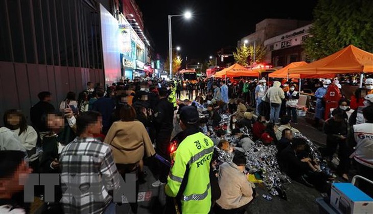 Chủ tịch nước gửi điện chia buồn về vụ giẫm đạp tại Itaewon - Ảnh 1. Chủ tịch nước gửi điện chia buồn về vụ giẫm đạp tại Itaewon - Ảnh 1.