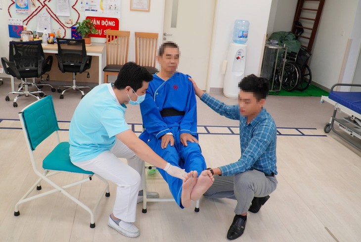 Bác sĩ giải đáp: Điều trị mất ngủ hậu COVID-19 thế nào? - Ảnh 3. Bác sĩ giải đáp: Điều trị mất ngủ hậu COVID-19 thế nào? - Ảnh 3.
