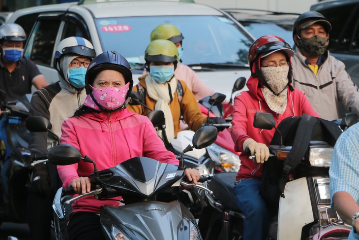 Gió Đông Bắc kèm mưa và dông trên khắp cả nước - Ảnh 3. Gió Đông Bắc kèm mưa và dông trên khắp cả nước - Ảnh 3.