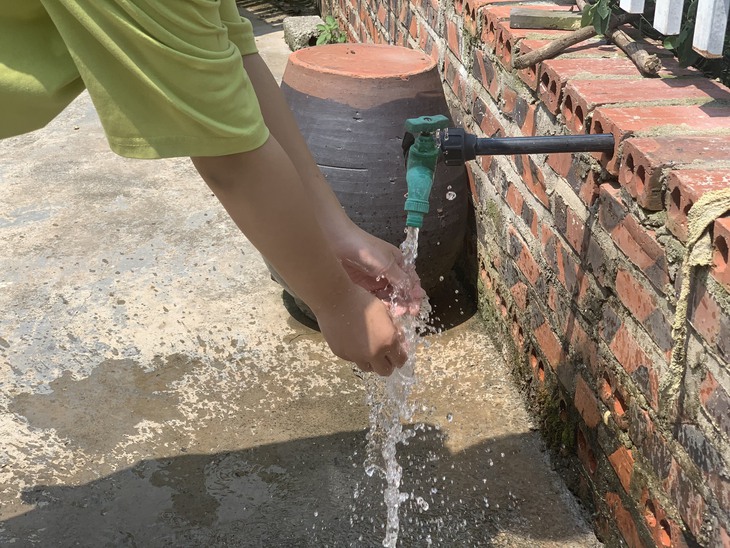 Bắc Giang: Nhiều hạn chế trong việc quản lý, khai thác và kinh doanh các công trình cấp nước sinh hoạt tập trung - Ảnh 2.
