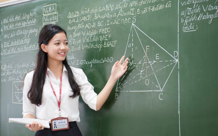 Giao bổ sung gần 66.000 biên chế giáo viên từ 2022 - 2026 - Ảnh 2.