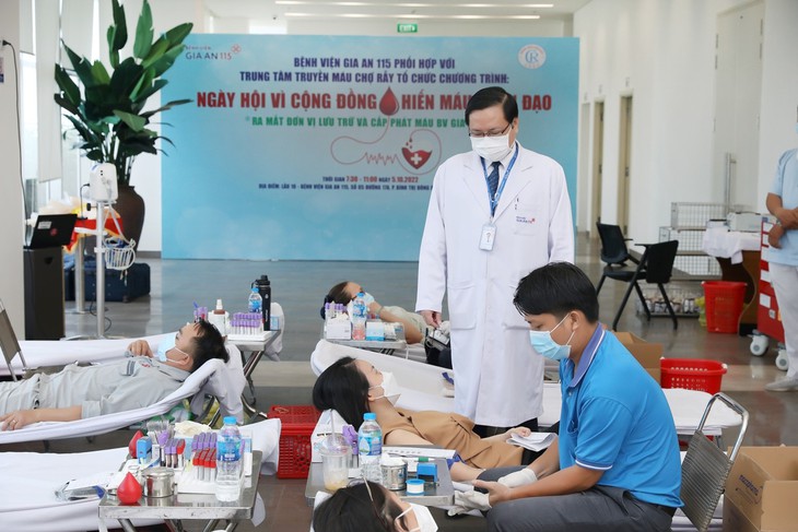 Hơn 250 người tham gia chương trình hiến máu nhân đạo tại Bệnh viện Gia An 115 - Ảnh 1.