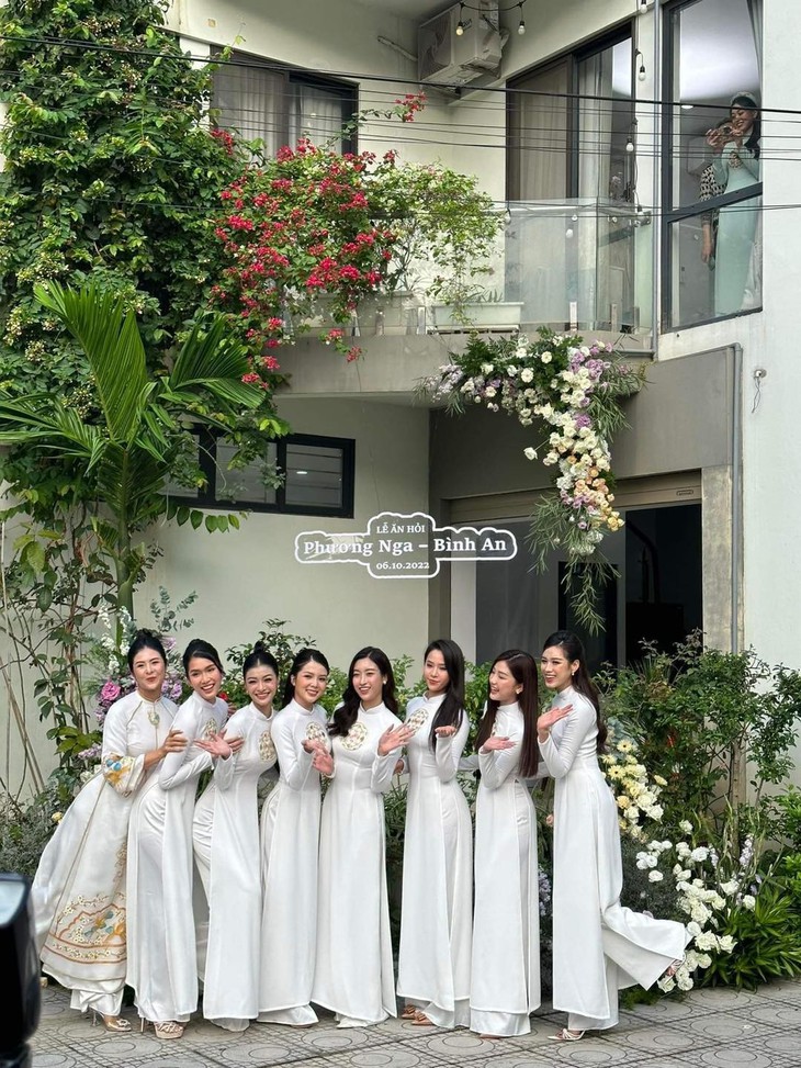 Lộ diện dàn bê tráp toàn cực phẩm trong lễ ăn hỏi của Bình An - Phương Nga - Ảnh 4. Lộ diện dàn bê tráp toàn cực phẩm trong lễ ăn hỏi của Bình An - Phương Nga - Ảnh 4.