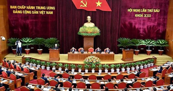Ngày làm việc thứ tư của Hội nghị Trung ương 6, khóa XIII