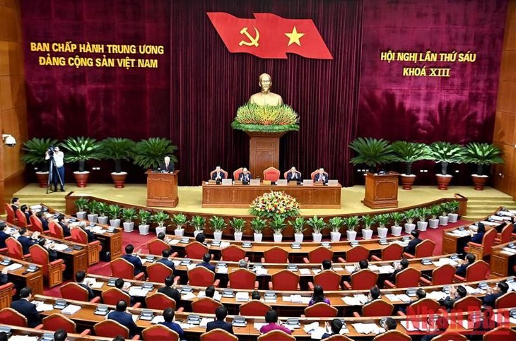 Ngày làm việc thứ tư của Hội nghị Trung ương 6, khóa XIII - Ảnh 1. Ngày làm việc thứ tư của Hội nghị Trung ương 6, khóa XIII - Ảnh 1.