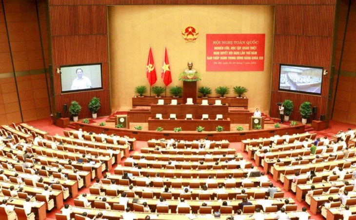 Hội nghị toàn quốc nghiên cứu, học tập, quán triệt Nghị quyết Trung ương 5, khoá XIII - Ảnh 4. Hội nghị toàn quốc nghiên cứu, học tập, quán triệt Nghị quyết Trung ương 5, khoá XIII - Ảnh 4.
