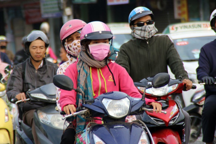 Gió Đông Bắc kèm mưa và dông trên khắp cả nước - Ảnh 1. Gió Đông Bắc kèm mưa và dông trên khắp cả nước - Ảnh 1.