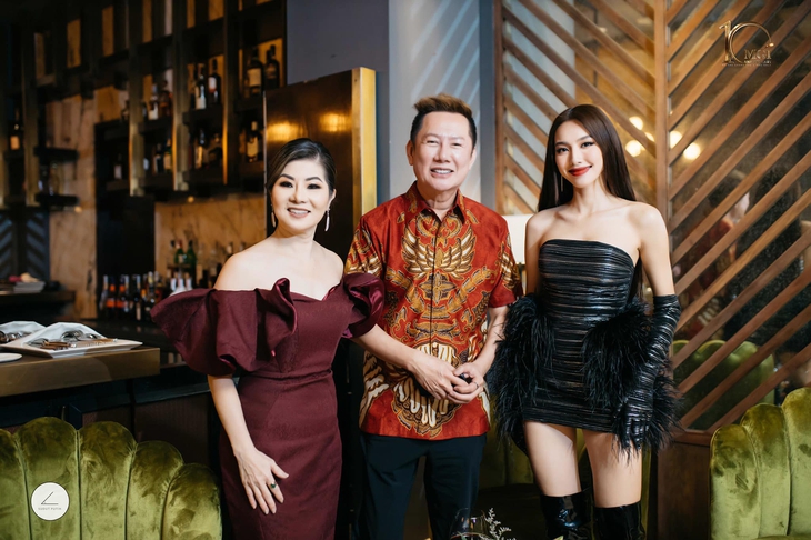 Thực hư thu nhập 3 triệu USD của Thùy Tiên trong nhiệm kỳ Hoa hậu Hòa bình quốc tế - Ảnh 1. Thực hư thu nhập 3 triệu USD của Thùy Tiên trong nhiệm kỳ Hoa hậu Hòa bình quốc tế - Ảnh 1.