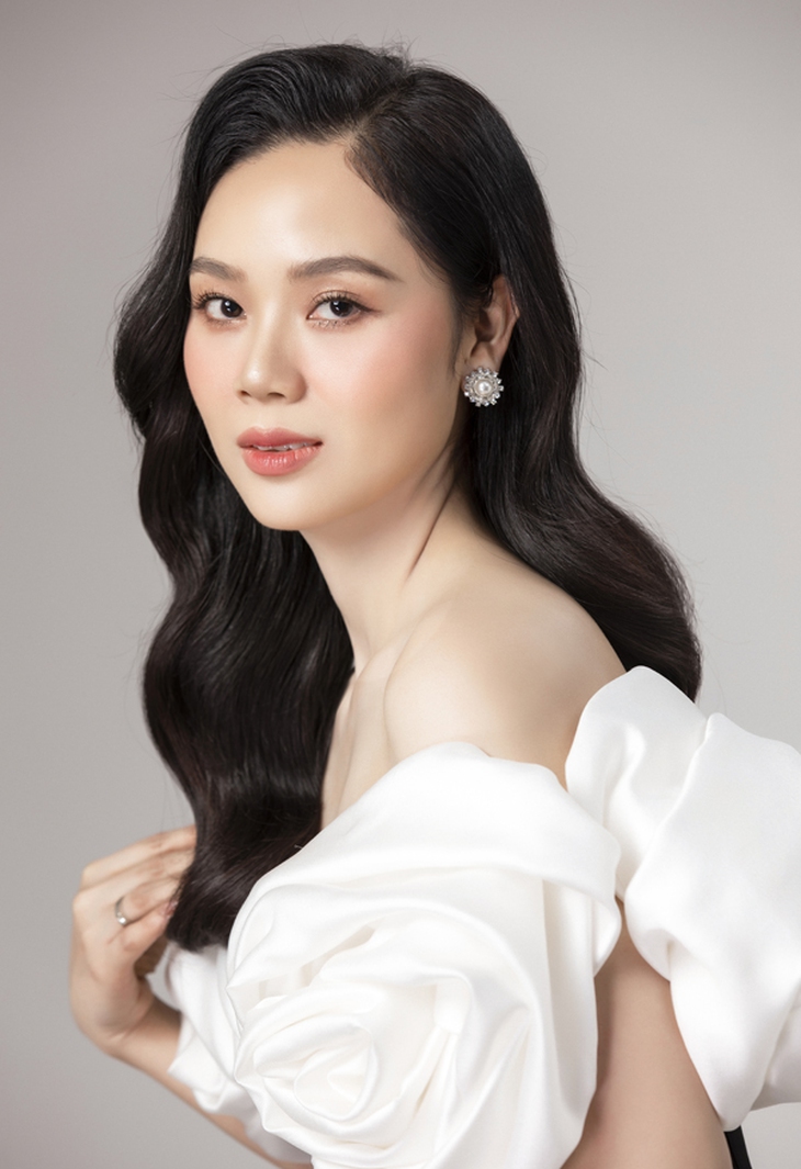 Vẻ đẹp vượt thời gian của Hoa hậu Mai Phương sau 20 năm đăng quang - Ảnh 1. Vẻ đẹp vượt thời gian của Hoa hậu Mai Phương sau 20 năm đăng quang - Ảnh 1.