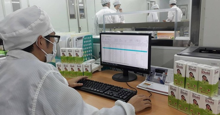 Giải pháp chuyển đổi số ngành dược phẩm từ kinh nghiệm của các "ông lớn" - Ảnh 2. Giải pháp chuyển đổi số ngành dược phẩm từ kinh nghiệm của các "ông lớn" - Ảnh 2.