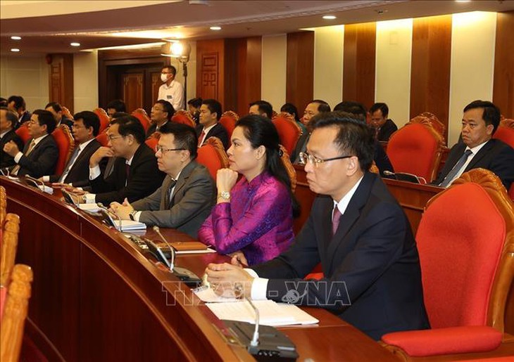 Thông báo Hội nghị lần thứ sáu Ban Chấp hành Trung ương Đảng khóa XIII - Ảnh 3. Thông báo Hội nghị lần thứ sáu Ban Chấp hành Trung ương Đảng khóa XIII - Ảnh 3.