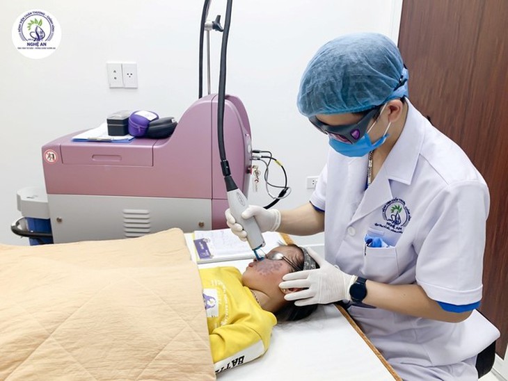 Cơ hội "vàng" điều trị u máu, bớt máu miễn phí cho trẻ em có hoàn cảnh khó khăn! - Ảnh 4.