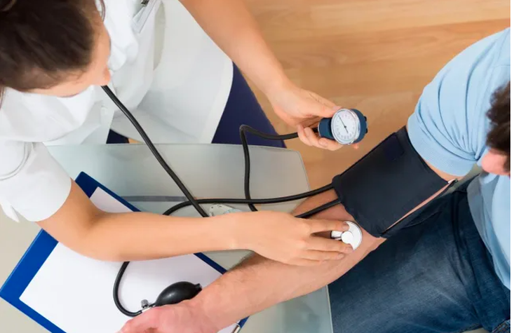 Những tác dụng phụ vô cùng nguy hại của việc uống bia mỗi ngày - Ảnh 3. Những tác dụng phụ vô cùng nguy hại của việc uống bia mỗi ngày - Ảnh 3.