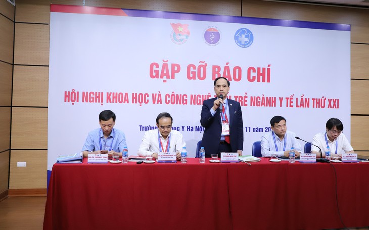 Lần đầu tiên COVID-19, trí tuệ nhân tạo được bàn thảo tại diễn đàn khoa học của tuổi trẻ ngành y