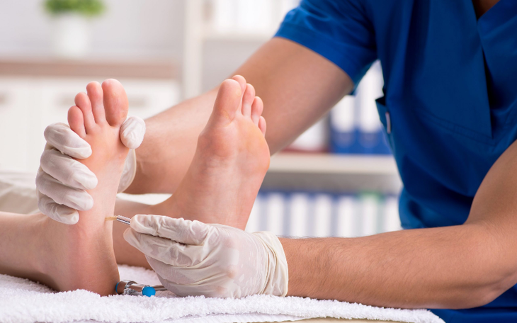 4 nguyên tắc để phòng ngừa loét bàn chân ở người đái tháo đường