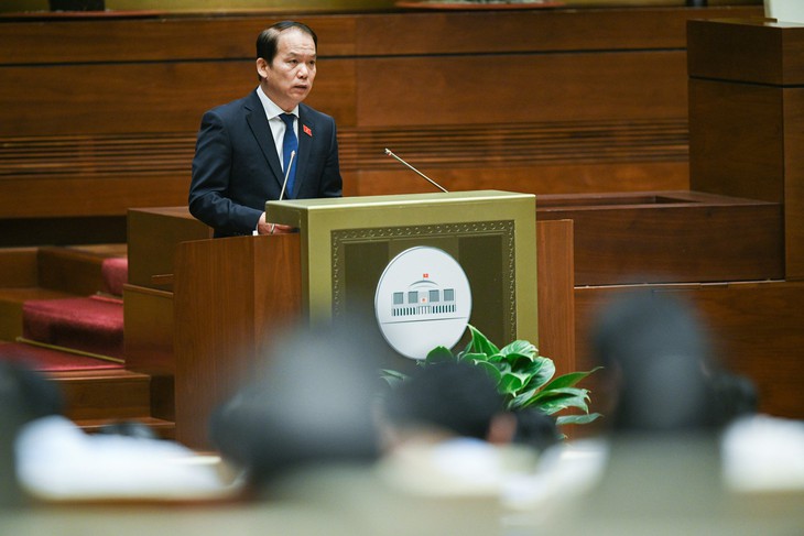 Quốc hội thông qua Nghị quyết về phân bổ ngân sách Trung ương năm 2023 - Ảnh 2. Quốc hội thông qua Nghị quyết về phân bổ ngân sách Trung ương năm 2023 - Ảnh 2.