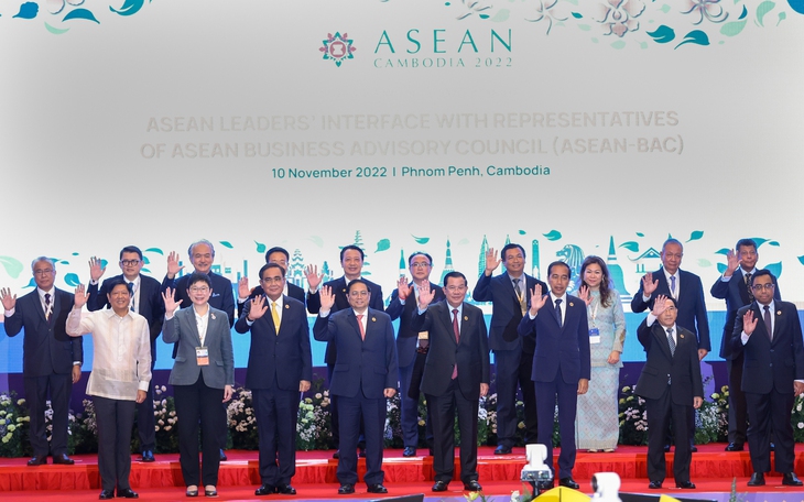 Thủ tướng: Vì một ASEAN tự cường, mạnh mẽ, phát triển bền vững, bao trùm