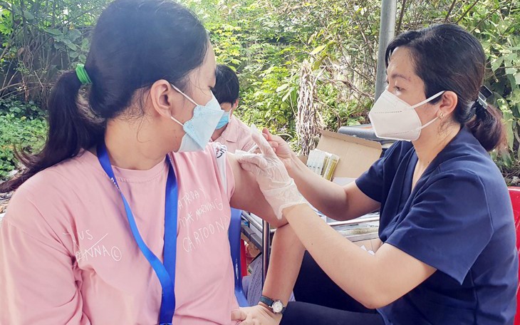 Đồng Nai bàn giải pháp đẩy nhanh tốc độ tiêm vaccine phòng COVID-19