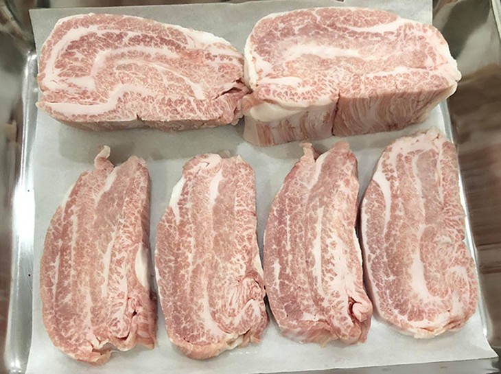 Thịt lợn Nhật Bản về Việt Nam giá 2,5 triệu đồng/kg, dành cho giới nhà giàu - Ảnh 1. Thịt lợn Nhật Bản về Việt Nam giá 2,5 triệu đồng/kg, dành cho giới nhà giàu - Ảnh 1.